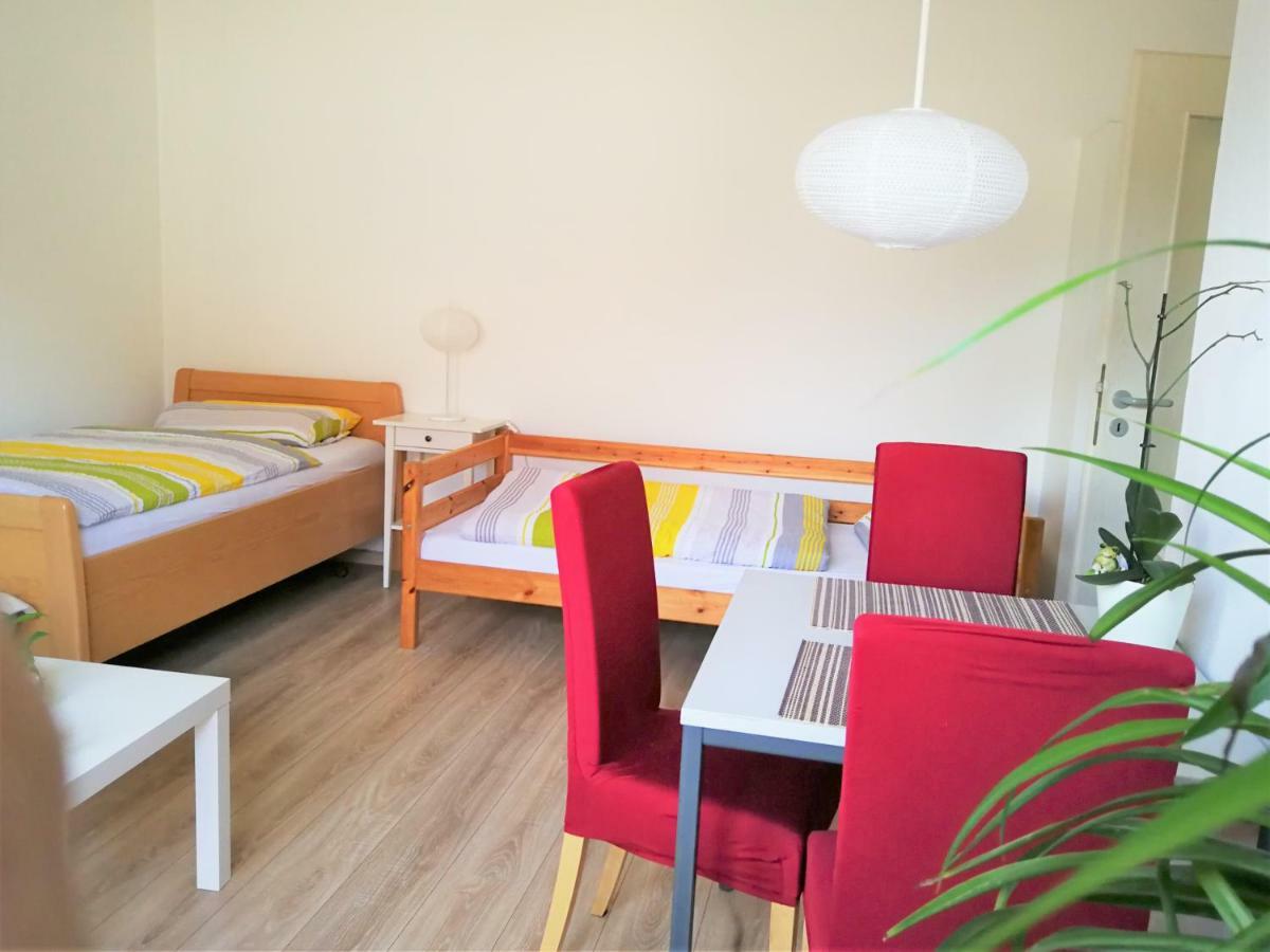 Quiet City-Apt, 4Min City-Center, 18Min Fair Nuernberg!!! מראה חיצוני תמונה