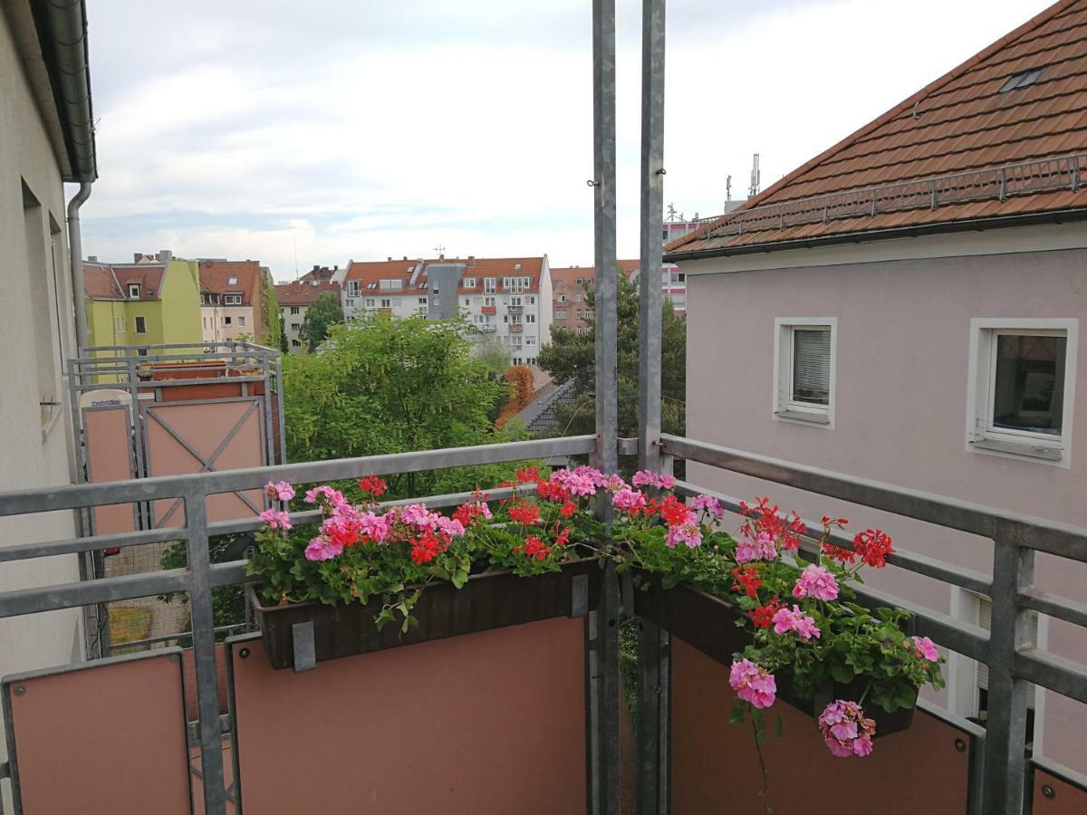 Quiet City-Apt, 4Min City-Center, 18Min Fair Nuernberg!!! מראה חיצוני תמונה